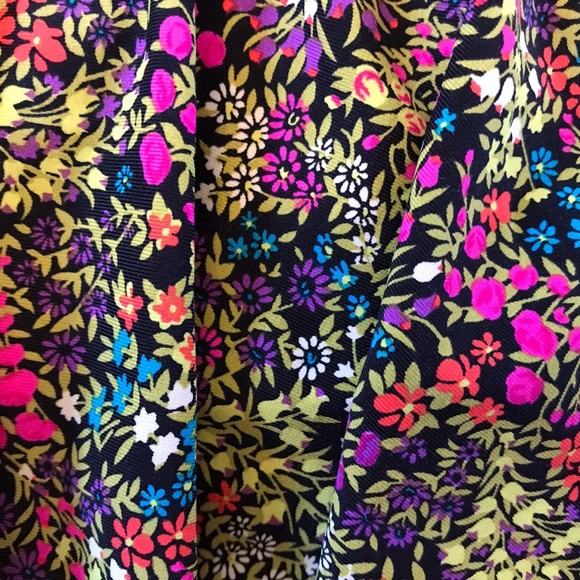 Forever 21 Floral Ruffle Bikini Bandeau - Picture 4 of 6